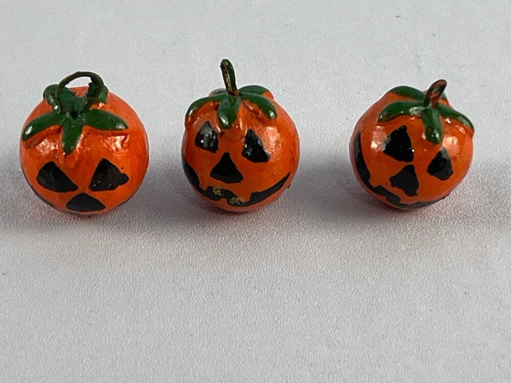 VTG Halloween Jack O' Lantern Pumpkin Charms Hand Painted Metal Lot of 3